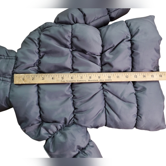 Girl's Pink Platinum Puffer Jacket with Hood - Gray and Pink. 4T - Picture 11 of 13